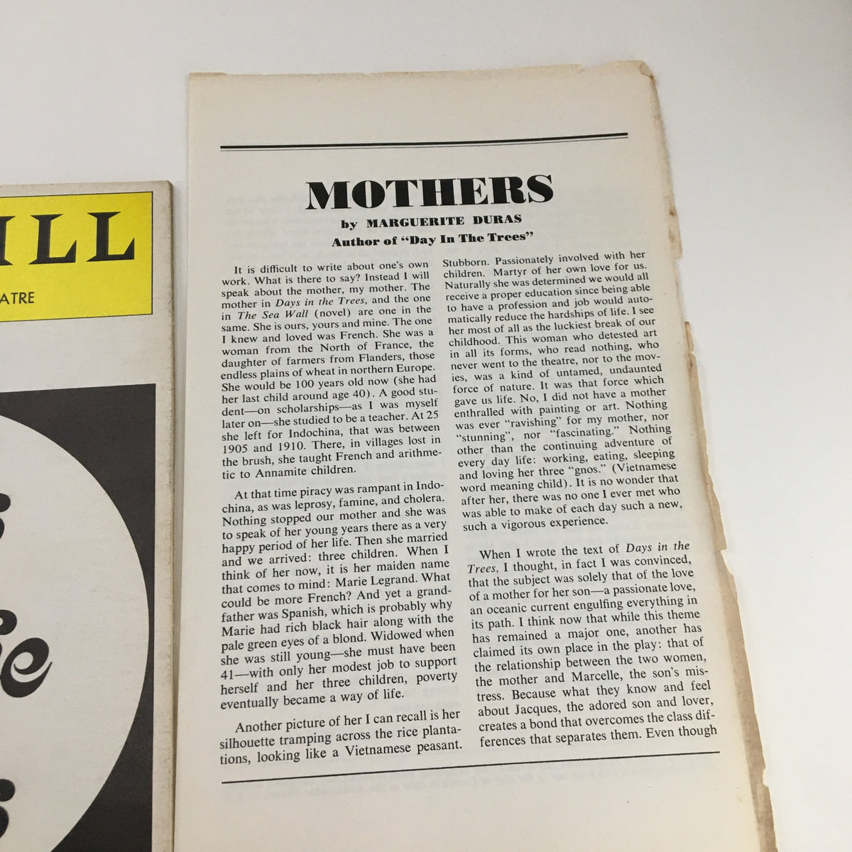 Page from the 1976 Playbill for 'Days in the Trees' containing the article 'Mothers' by Marguerite Duras.