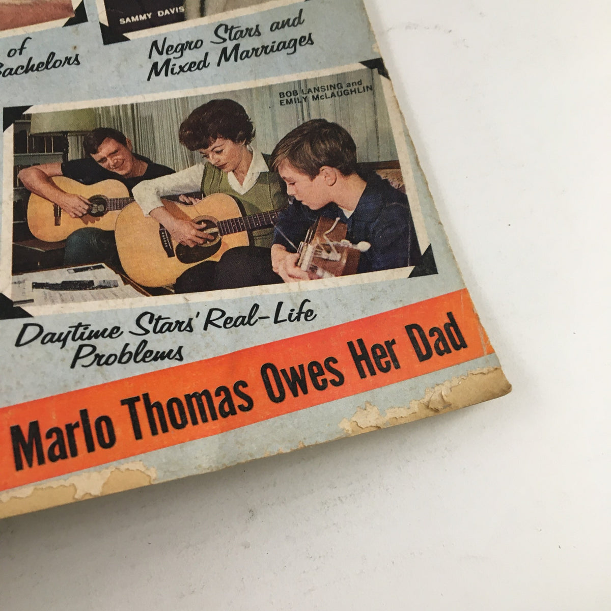 Close-up of the Movie TV Family Album No. 3 showcasing 'Daytime Stars' Real-Life Problems' and Marlo Thomas's story.