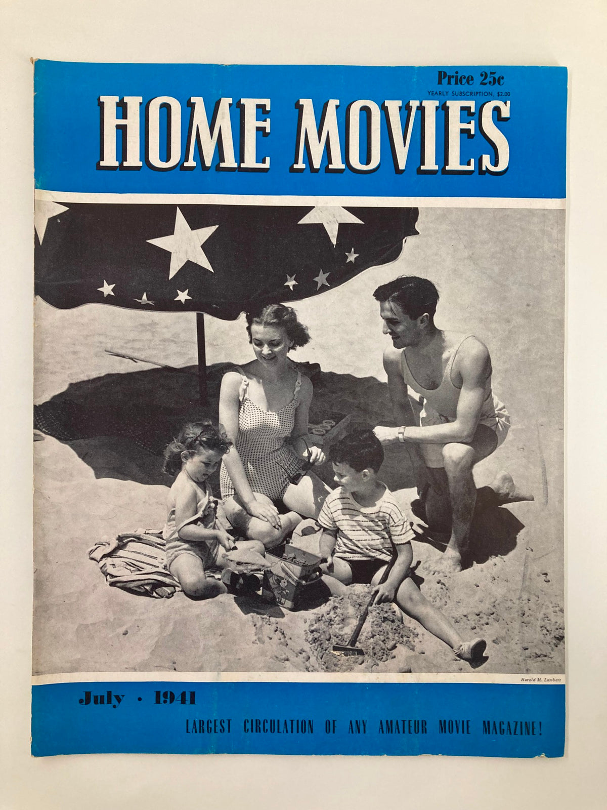 VTG Home Movies Magazine July 1941 cover featuring a family enjoying a beach day, illustrating composition tips for summer filming.