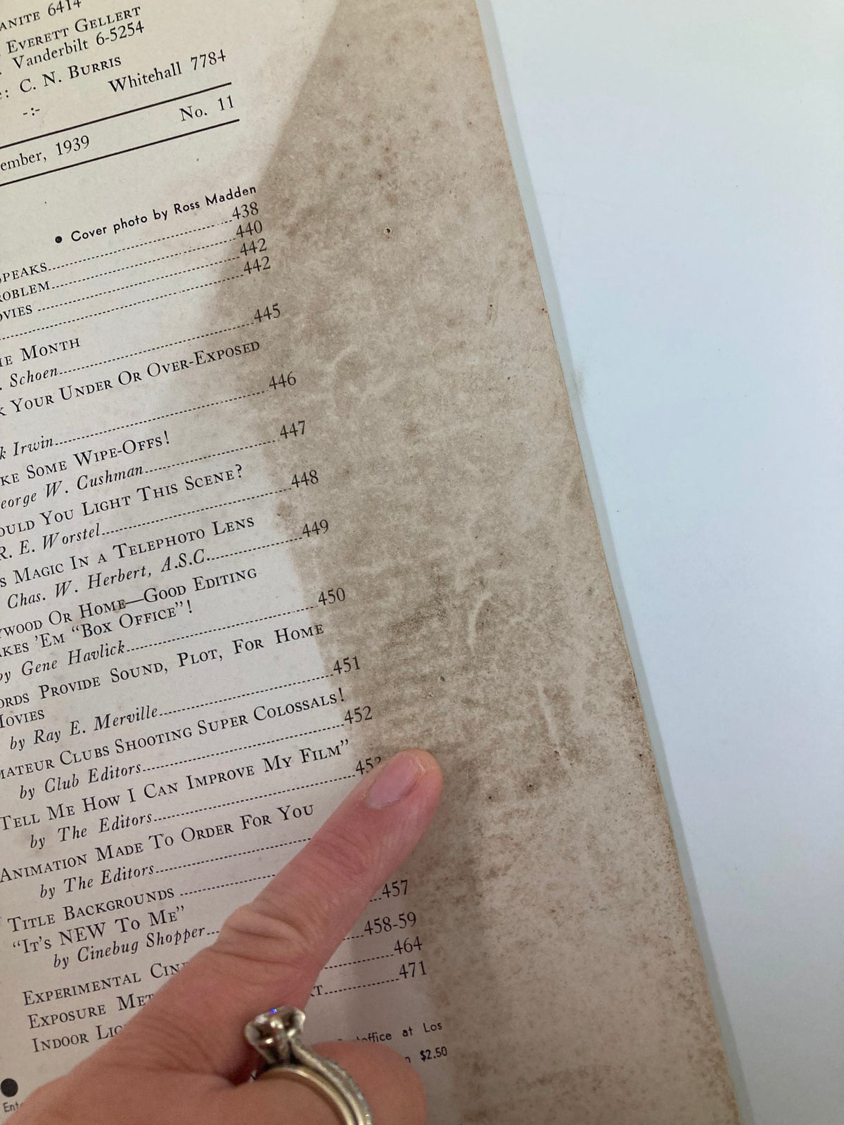 Detailed view of the contents page from VTG Home Movies Magazine November 1939, featuring article titles like 'Let’s Make Some Wipe-Offs!' and 'Tell Me How I Can Improve My Film'.