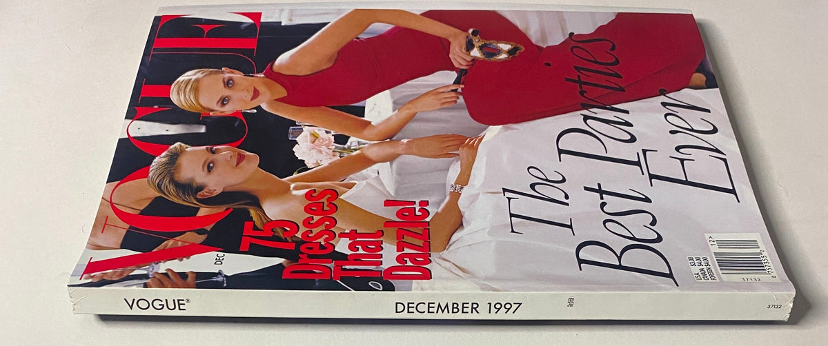 Side view of Vogue Magazine December 1997 highlighting the models Shalom Harlow and Georgina Grenville, emphasizing the fashion focus with '75 Dresses That Dazzle!' and 'The Best Parties Ever'.
