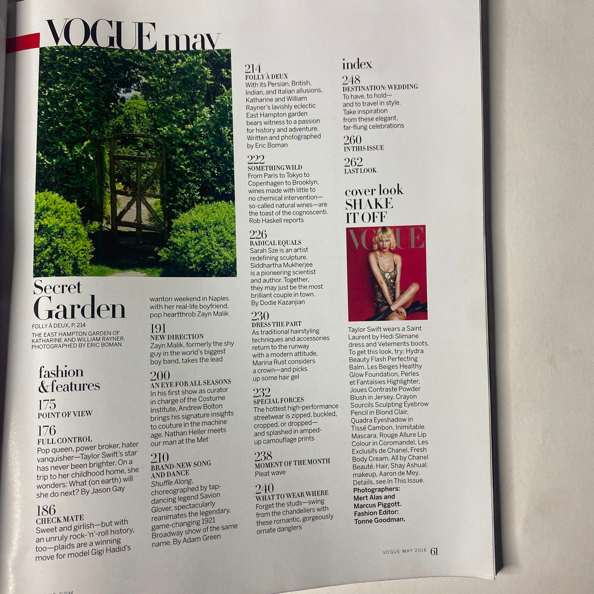 Vogue Magazine May 2016, showcasing an article titled 'Tender Romance' with a couple swinging in a tree, featuring Ralph Lauren.