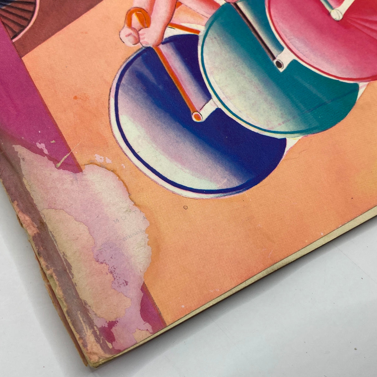 Detailed view of the cover illustration from The New Yorker Complete Magazine March 9, 1929, highlighting colorful circular elements and a vintage aesthetic.