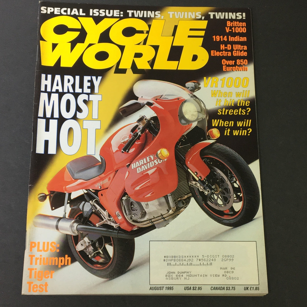 Cycle World Magazine August 1995 featuring the Britten V-1000 and Harley Davidson VR1000 on the cover, highlighting motorcycle innovations and performance.