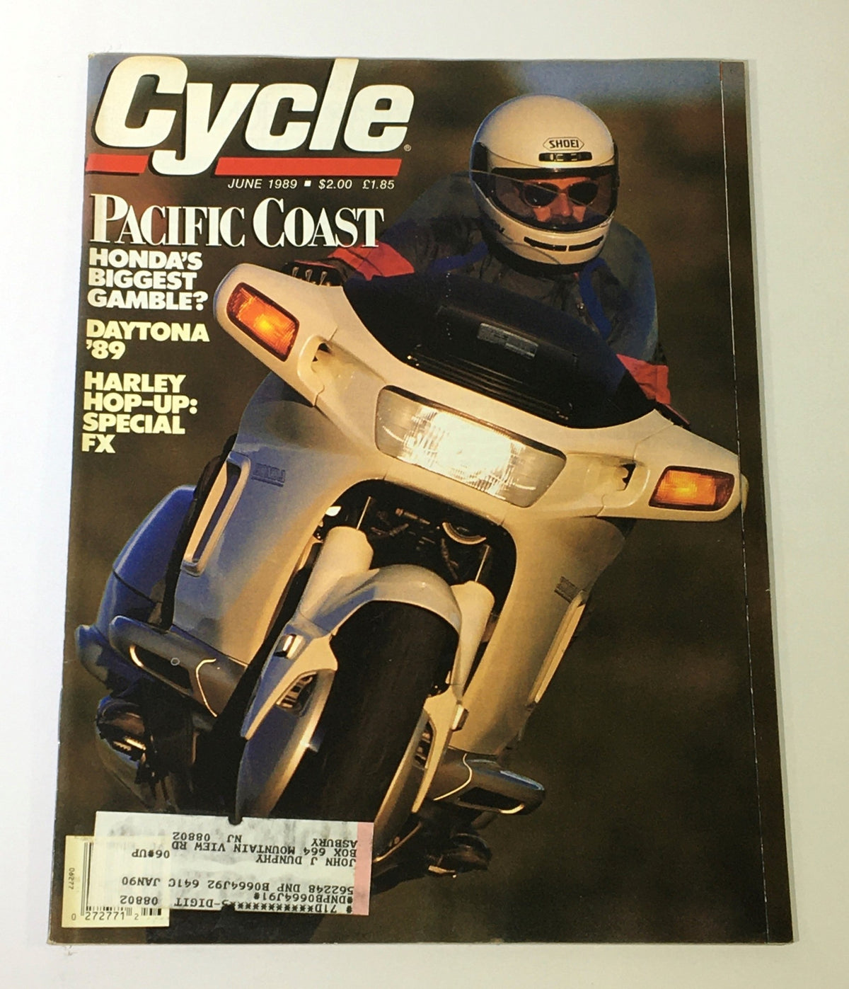 Cover of Cycle Magazine June 1989 featuring Pacific Coast Honda's Gamble and Daytona '89, showcasing a motorcycle and a rider in protective gear.
