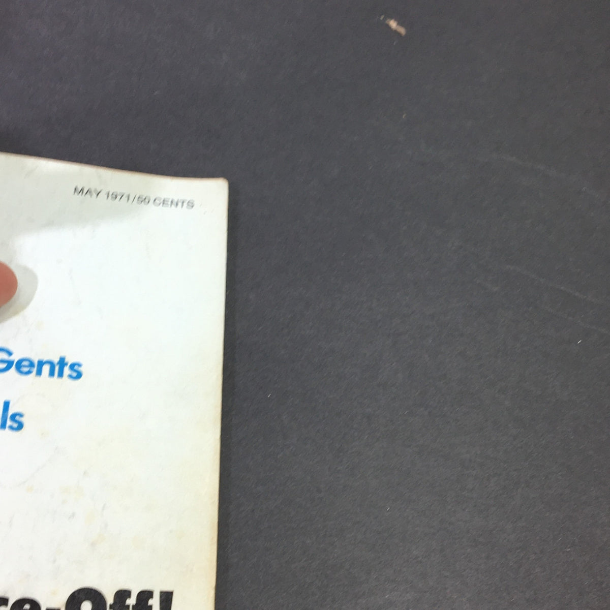 Close-up of the cover of Cycle Magazine May 1971 featuring details about BMW R 75/5 and the price of 50 cents.