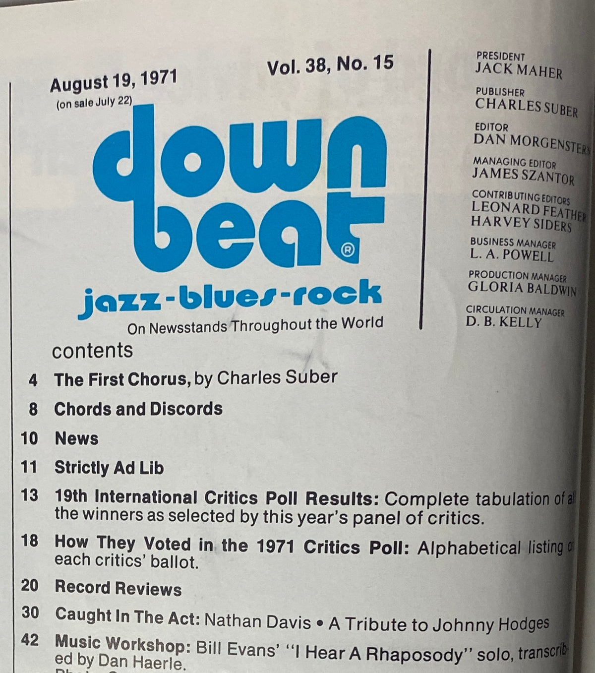 Inside page of Down Beat Magazine August 19, 1971 Vol 38 No. 15 displaying the table of contents, including articles like 'The First Chorus' and 'Record Reviews'.