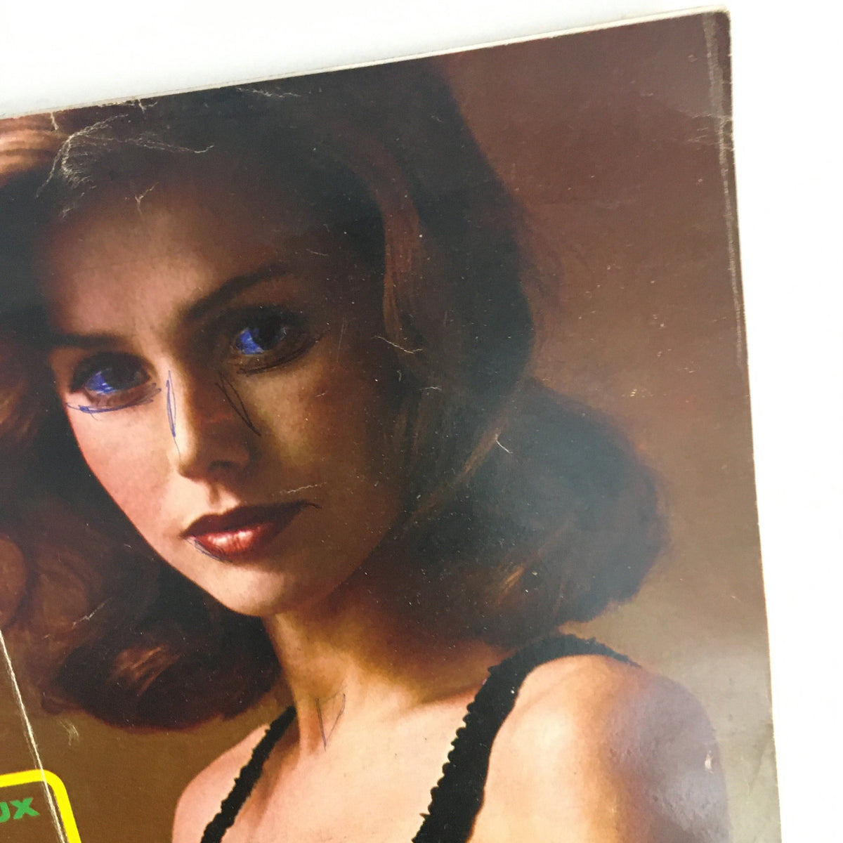 Detailed view of the Paris Match Magazine cover from November 1972 featuring Florence Lafluma, highlighting vintage styling and text.