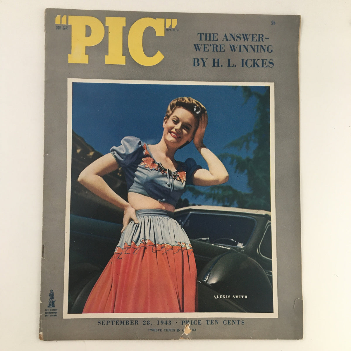 VTG Pic Magazine September 1943 Cover featuring actress Alexis Smith, showcasing vintage fashion and classic Hollywood charm.