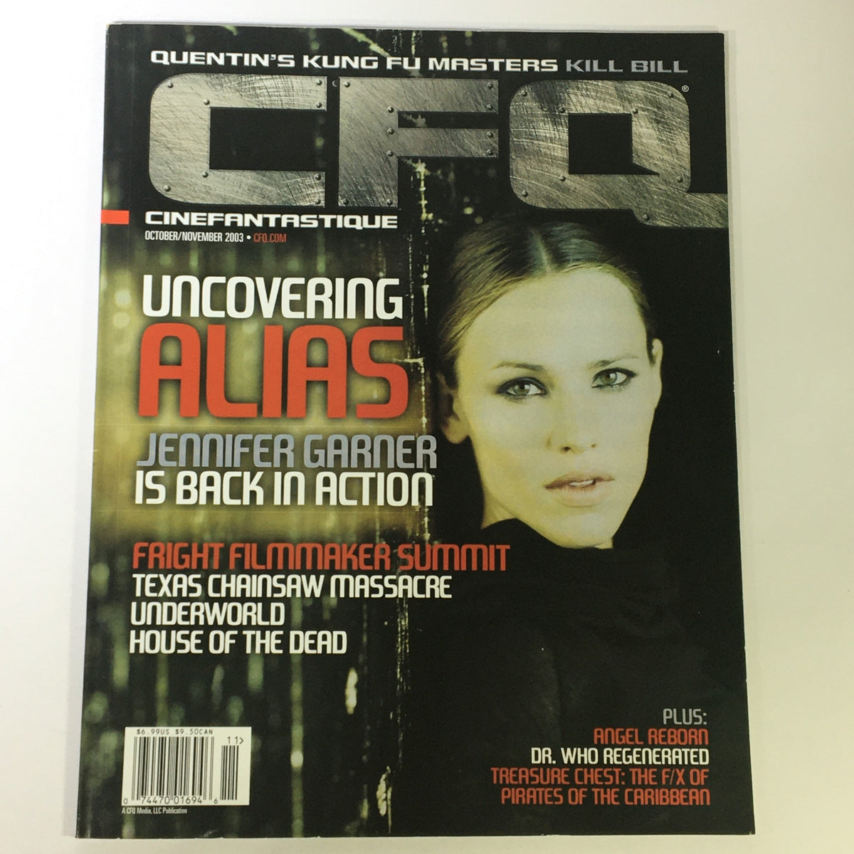 Cinefantastique October November 2003 Vol 35 #5 cover featuring Jennifer Garner in Alias, showcasing an eye-catching design with text highlighting the series and other articles, presented in a newsstand condition.