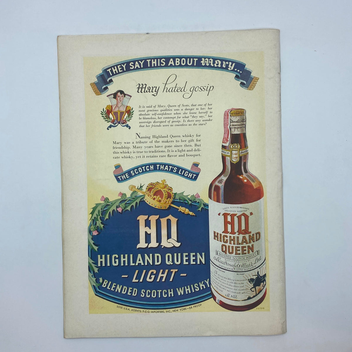 Advertisement page from The New Yorker magazine August 17, 1940, featuring Highland Queen Light blended scotch whisky with an artistic depiction and historical narrative.