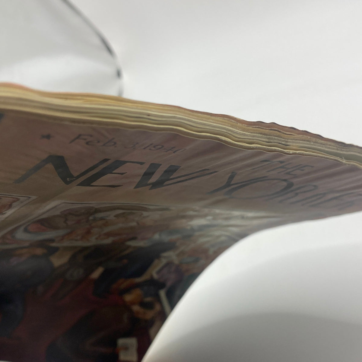 Side view of The New Yorker Complete Magazine February 3, 1940, showcasing the spine and age wear details.