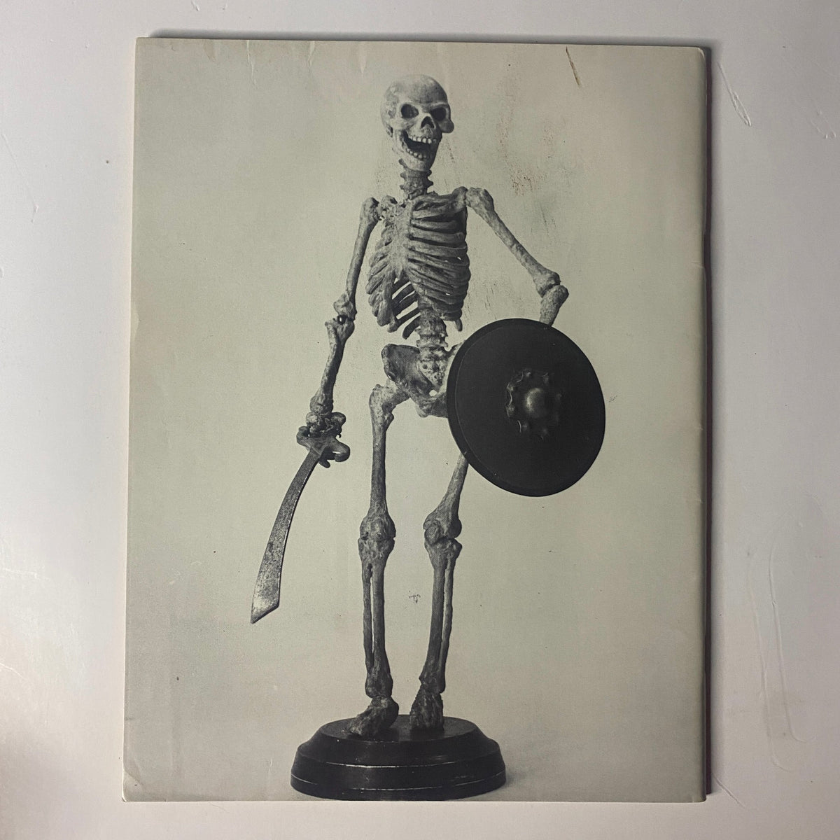 FXRH Spring 1974 Special Visual Effects Created by Ray Harryhausen - An image of a detailed model skeleton holding a sword and shield, representing the groundbreaking stop-motion animation work of Ray Harryhausen featured in this vintage magazine issue.