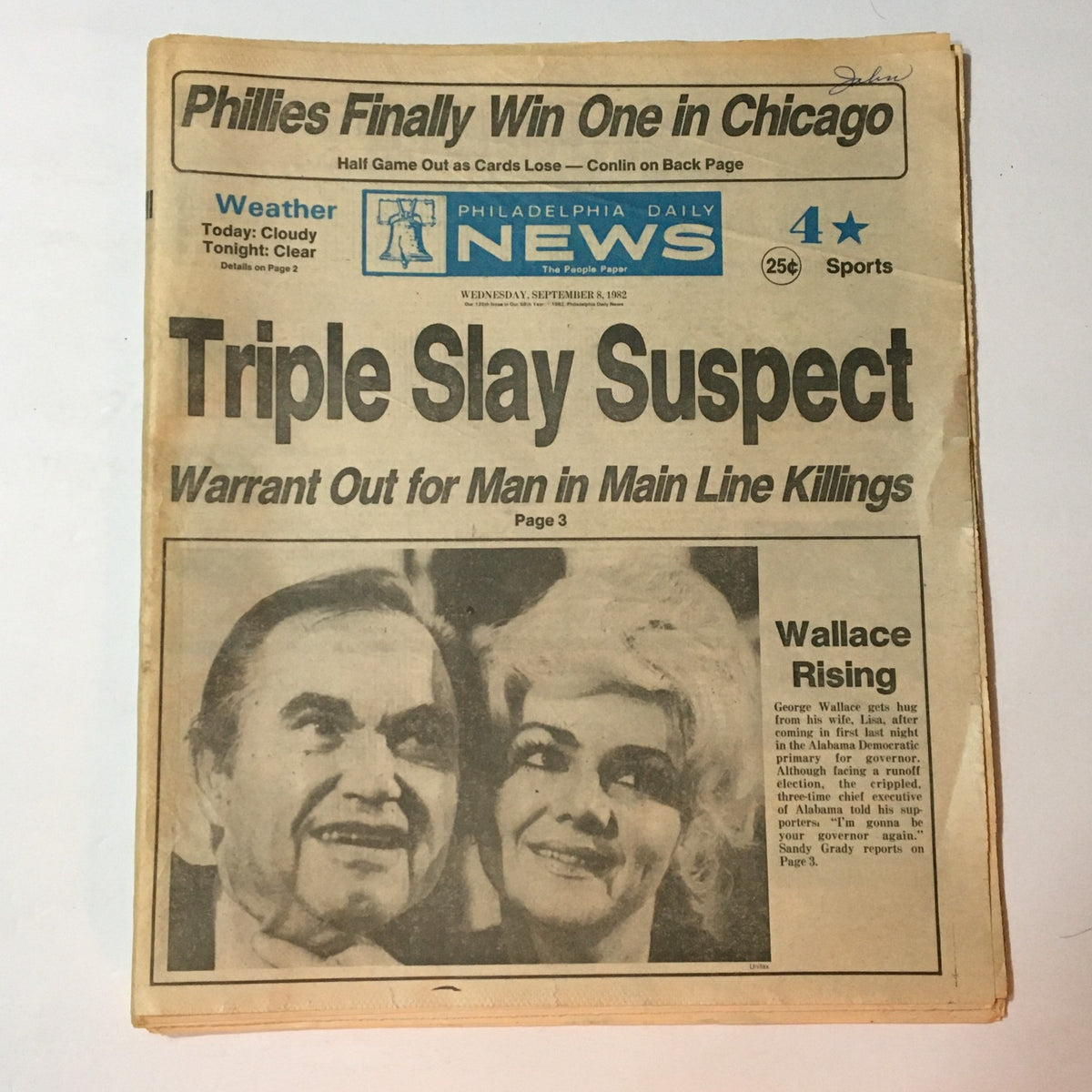 Vintage Philadelphia Daily News cover from September 8, 1982, featuring George Wallace and his wife Lisa, discussing current news and events.