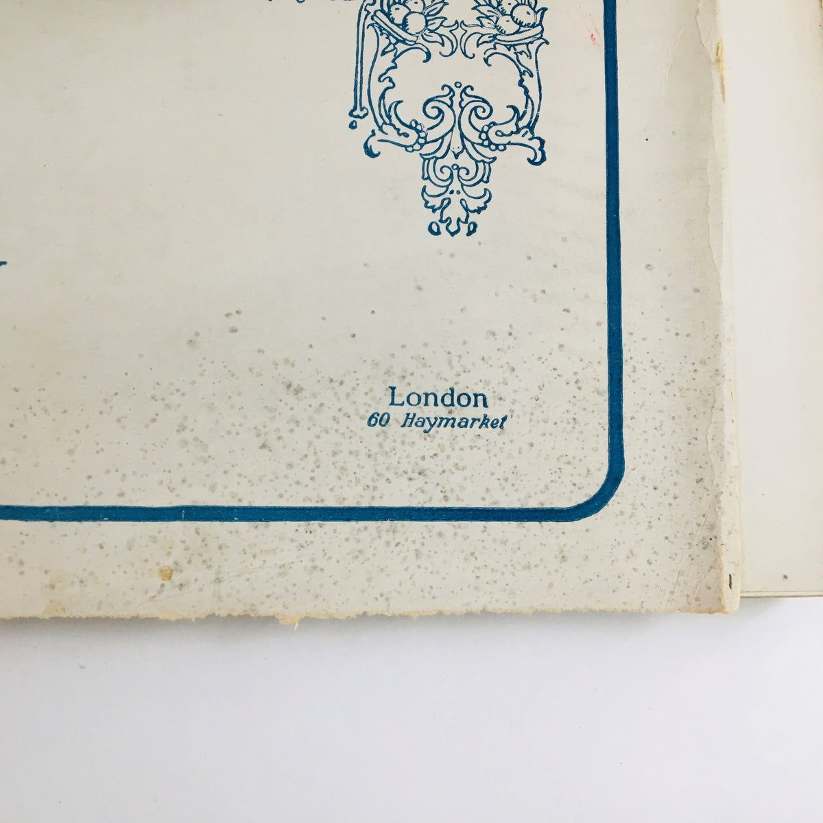 VTG The Spur Magazine November 15 1926 close-up of bottom left corner showcasing publisher information and address in London.