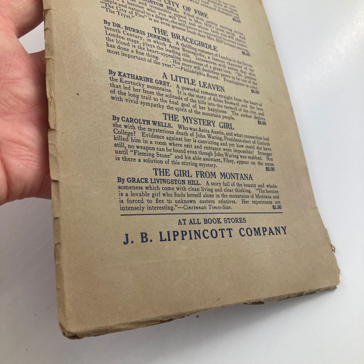 Back cover of Daughters of the American Revolution Magazine August 1922 displaying additional articles and publisher information.