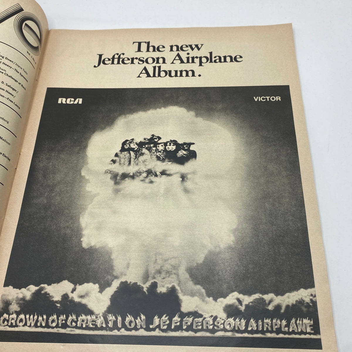 Full-page ad for the new Jefferson Airplane Album in VTG Eye Magazine October 1968, Volume 1, Number 8.