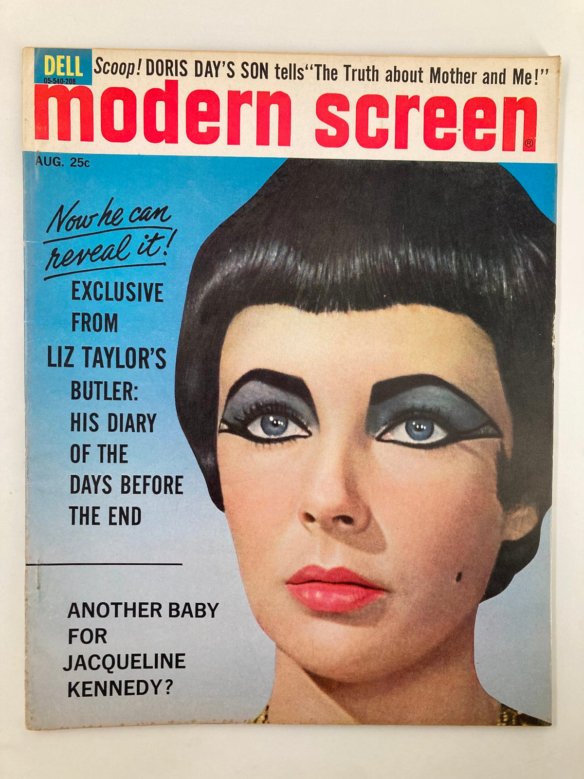 Cover of VTG Modern Screen Magazine August 1962 featuring Elizabeth Taylor as Cleopatra, showcasing her iconic makeup and hairstyle.