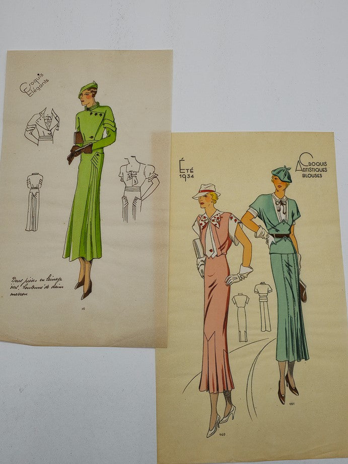 Croquis Élegants: Modèles D'Avant Saison Hiver 1933 Brochure showcasing green dress designs from the 1930s fashion period.