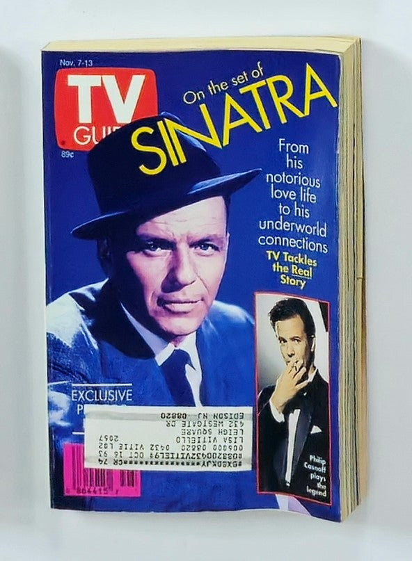 TV Guide Magazine from November 7, 1992 featuring Frank Sinatra on the cover, highlighting his influential role in music and television, with an additional feature on Philip Casnoff portraying the legend.