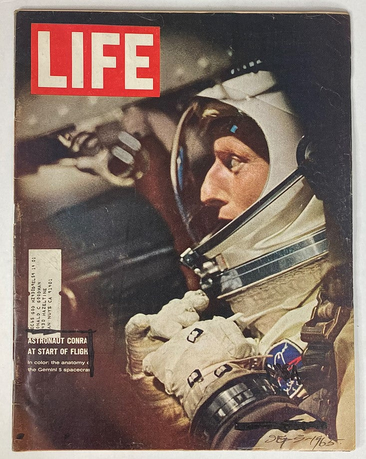 Cover of VTG Life Magazine September 3 1965 showcasing astronaut Conrad at the start of the Gemini space flight, highlighting historical moments in space exploration.