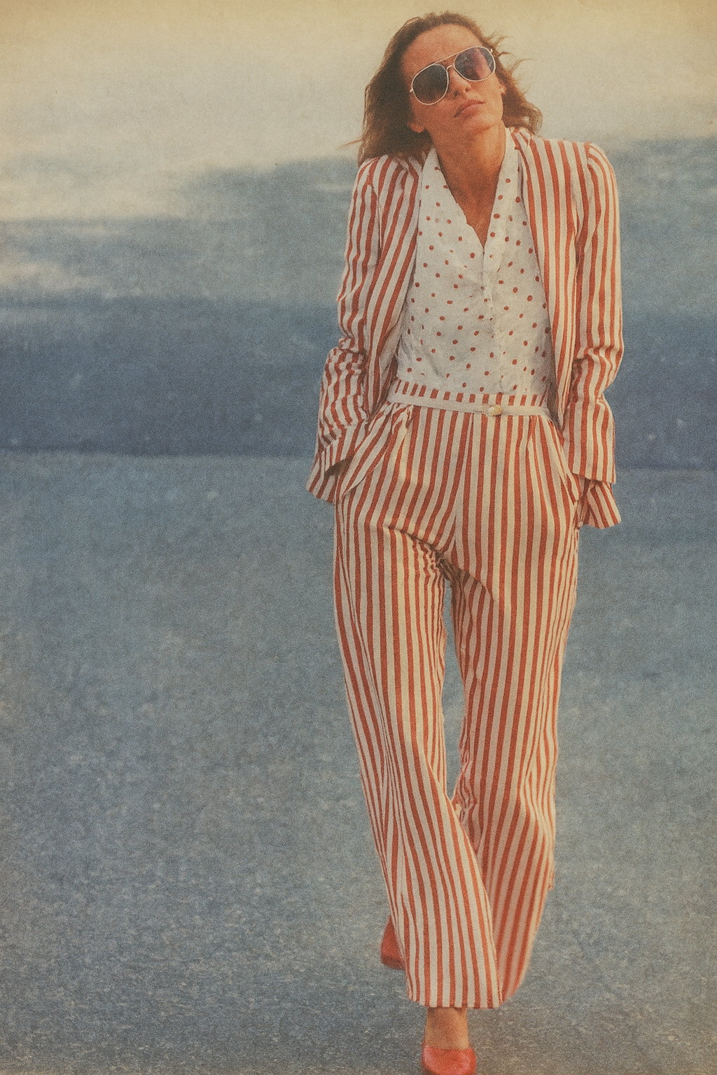 Summer Unveiled: Fashion as Revelation in the Early 1970s