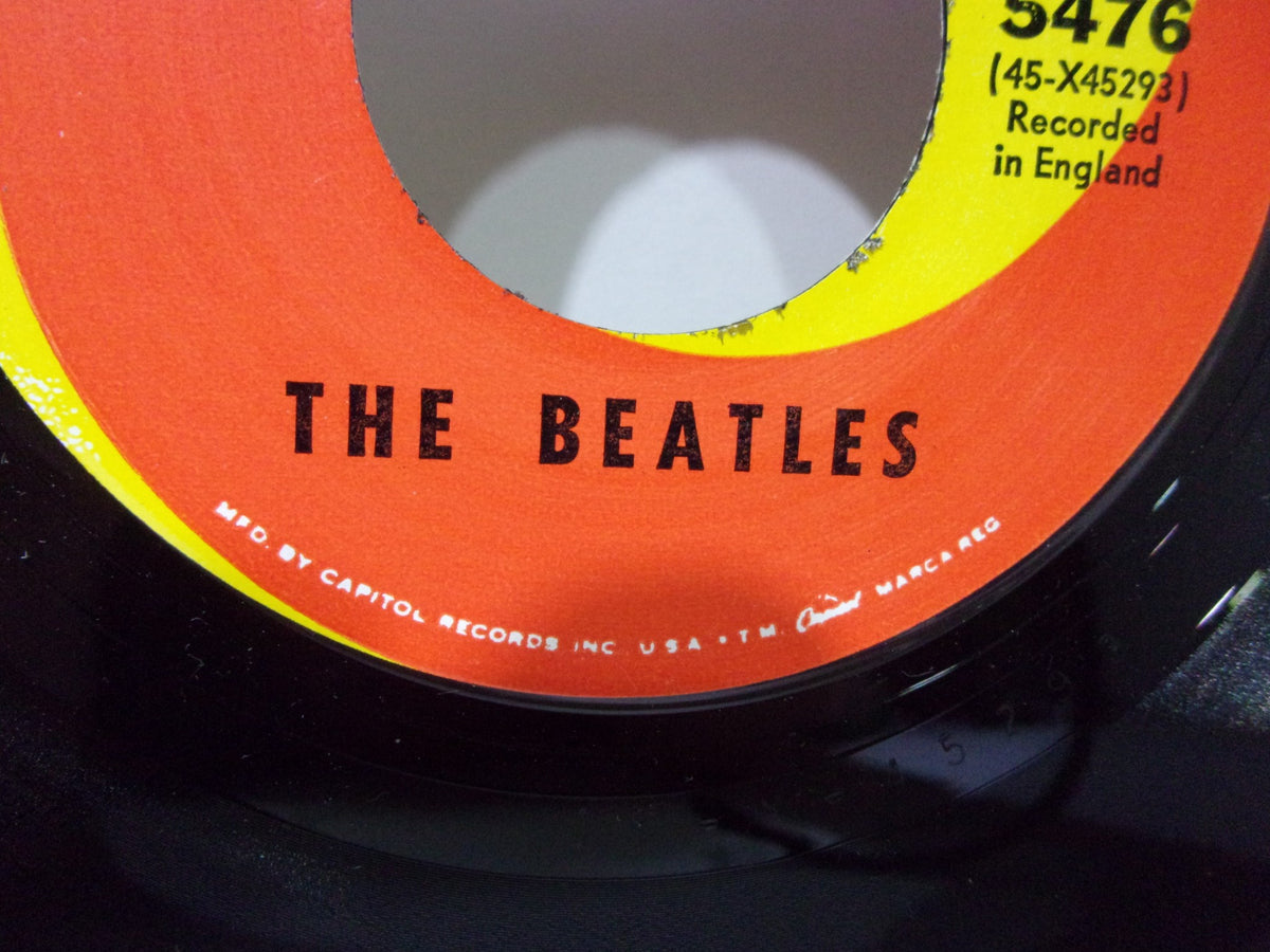 The Beatles: Help! / I’m Down Capitol Records 5476 Single 7" 45RPM vinyl record label with 'THE BEATLES' printed prominently.