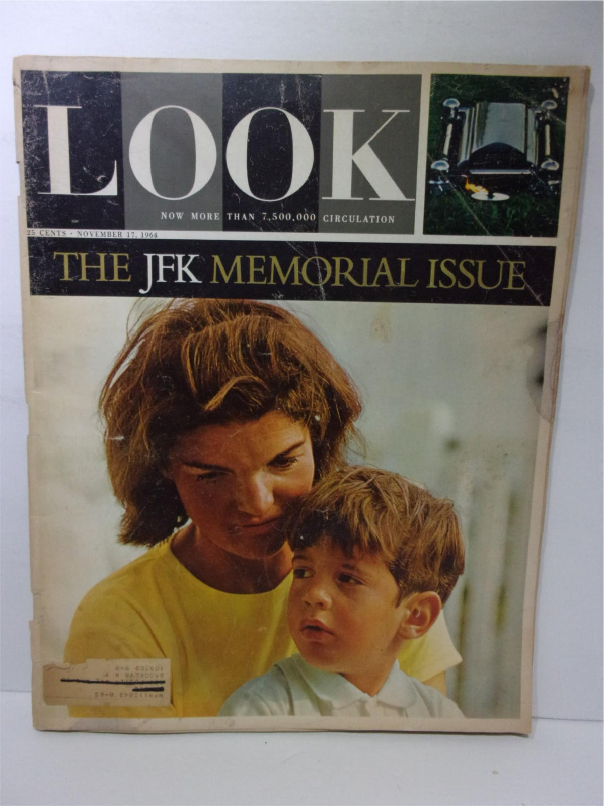 Cover of Look Magazine: The JFK Memorial Issue dated November 17, 1964, featuring a woman and a child.
