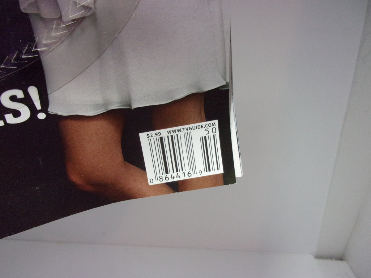 TV Guide December 11-17, 2006 Viva Las Vegas FREE ELVIS CD-ROM barcode detail showing price and website.