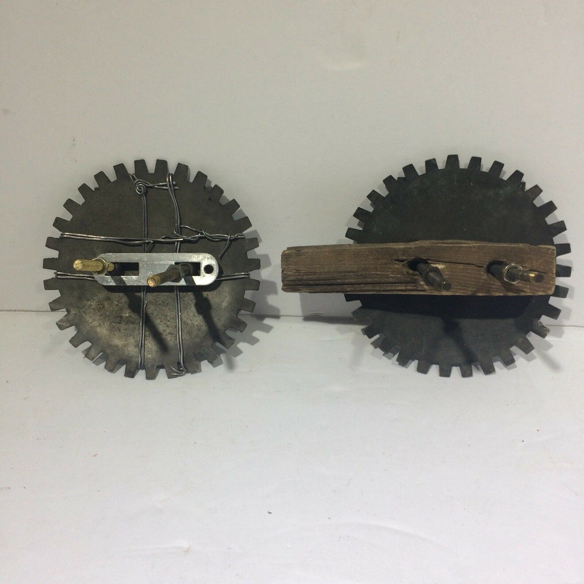 Lot of 2 Vintage Panama EMBLEM  BADGE METAL 4" Advertising, Souvenir