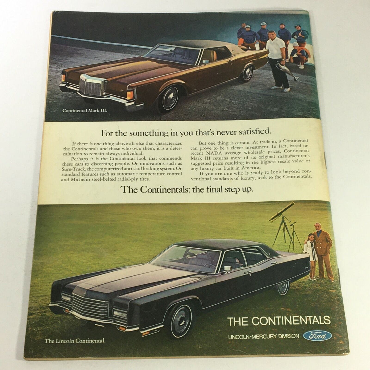 Back cover of the January 1971 VTG Gourmet The Magazine of Good Living, showcasing the Lincoln Continental Mark III in a luxury car advertisement.