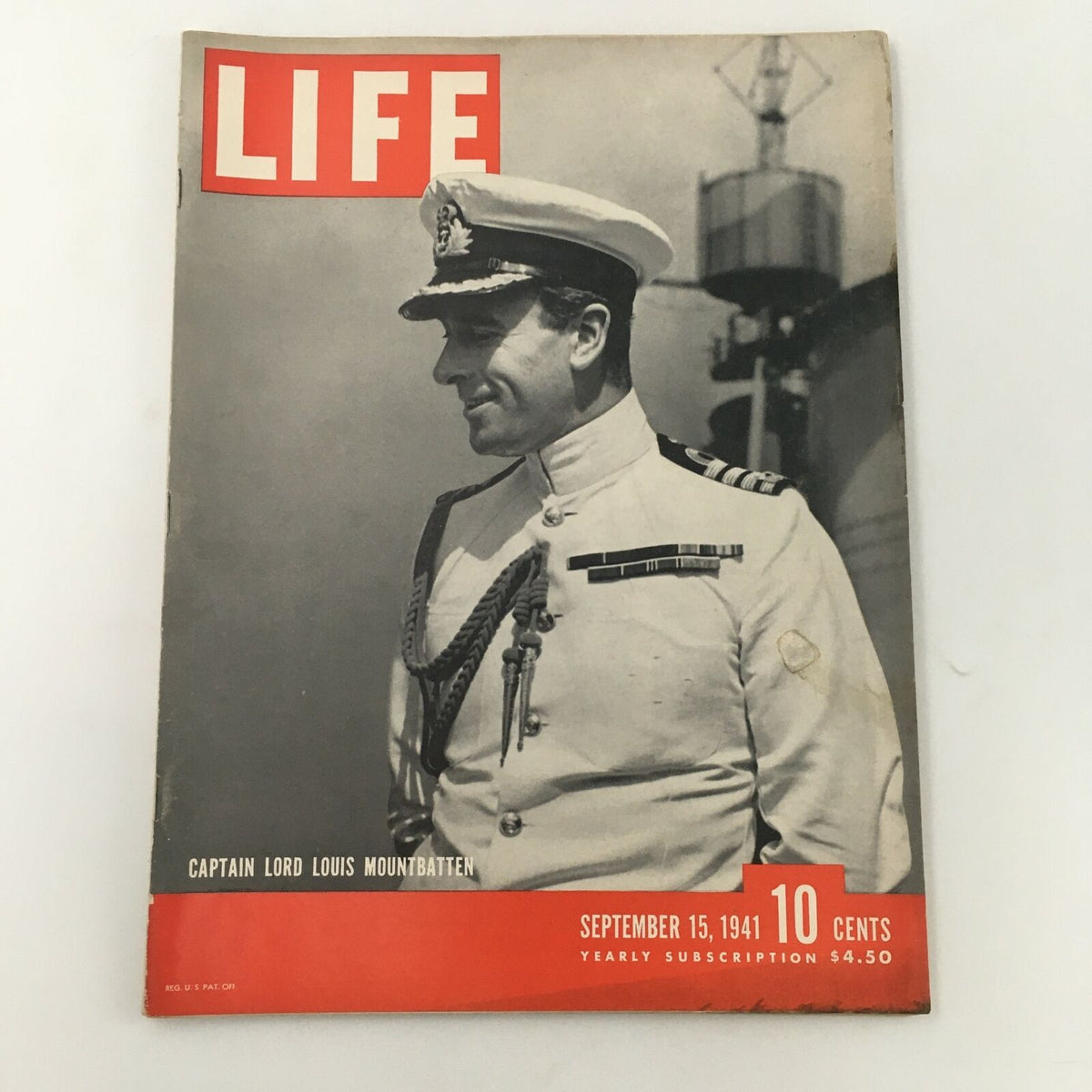 Cover of VTG Life Magazine September 15, 1941 featuring Capt. Lord Louis Mountbatten, showcasing vintage magazine aesthetics and historical significance.