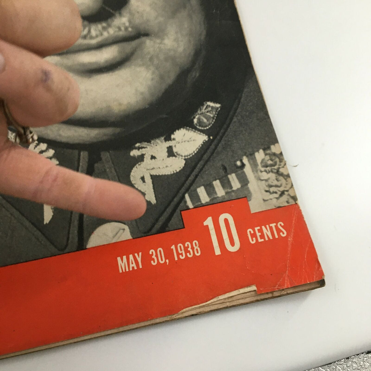 Detailed view of the bottom section of the VTG Life Magazine May 30, 1938, displaying the date and price, featuring the Commander of the Czech Army.