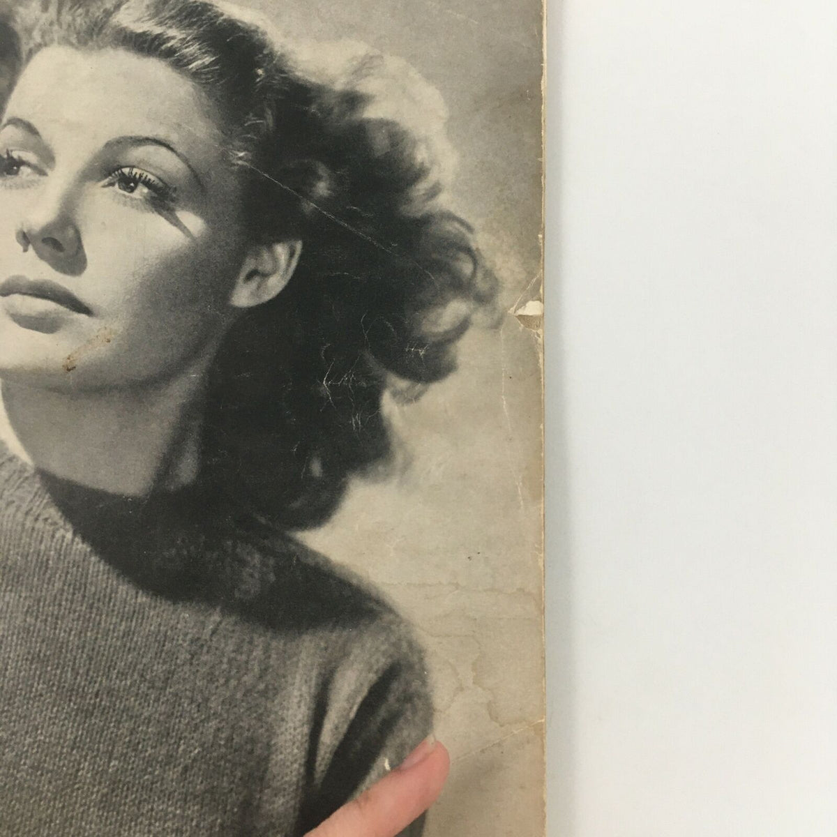 Close-up of the cover page from VTG Life Magazine July 24, 1939, featuring American actress Ann Sheridan, showcasing her beauty and elegance.