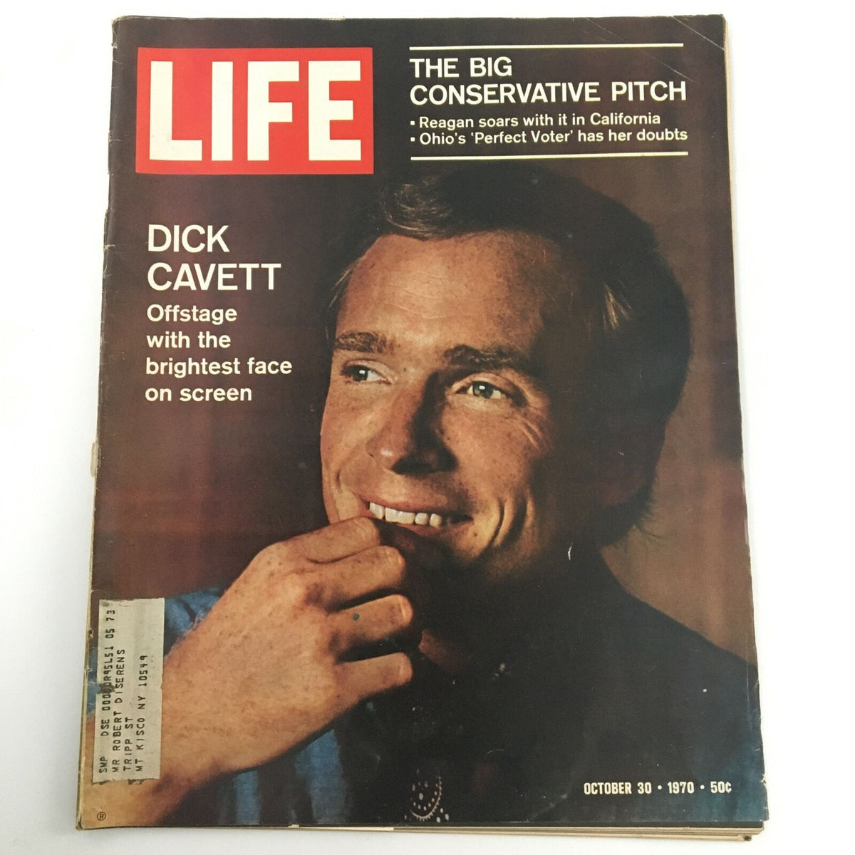 VTG Life Magazine October 30 1970 featuring American TV personality Dick Cavett on the cover, showcasing a candid portrait and article titled 'Offstage with the brightest face on screen'.