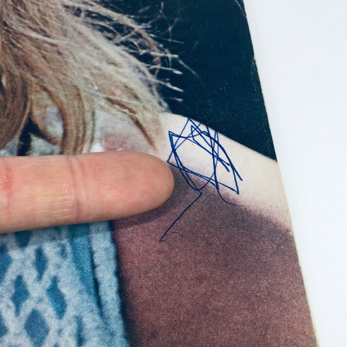 Close-up of the cover of VTG Life Magazine July 14 1967, highlighting a blue ink mark on Princess Lee Radziwill's arm.