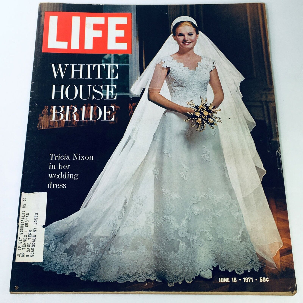VTG Life Magazine June 18 1971 featuring Tricia Nixon as the White House Bride, showcasing her in a beautiful wedding dress on the cover.