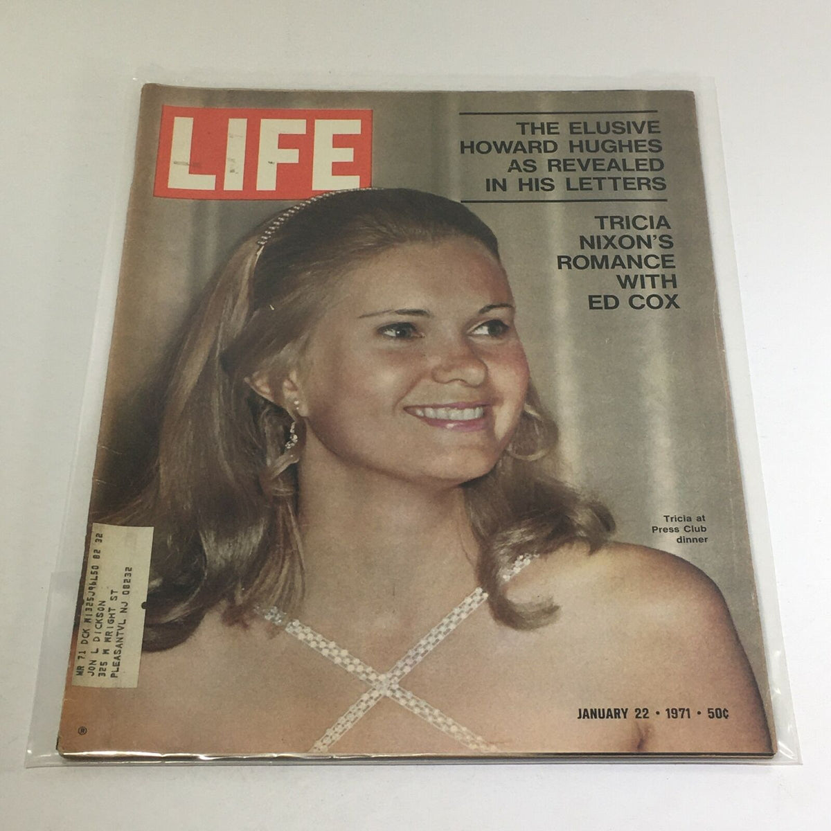 Vintage Life Magazine cover from January 22, 1971 featuring Tricia Nixon at the Press Club and a captivating article on the elusive Howard Hughes.