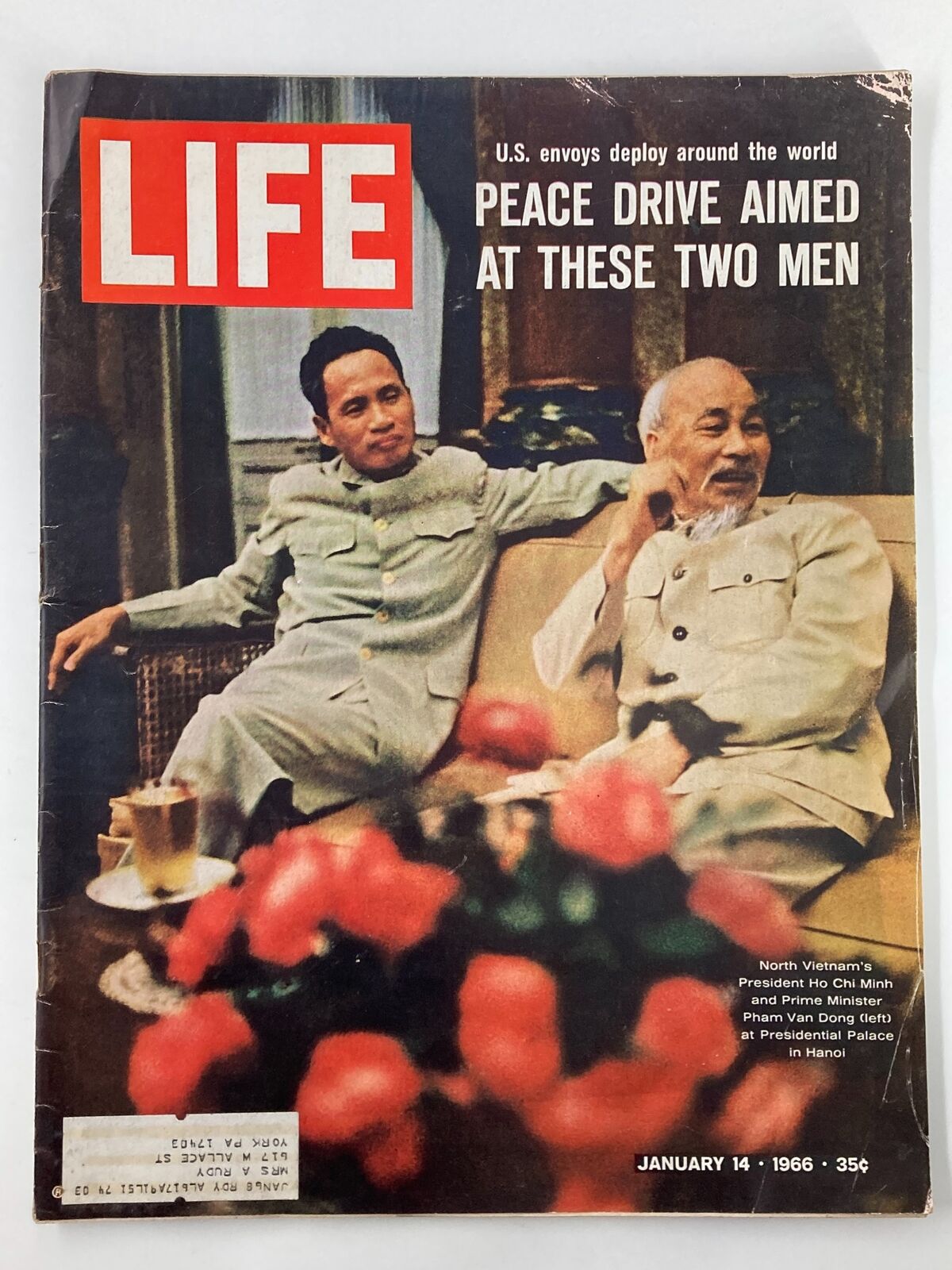 Cover of VTG Life Magazine January 14 1966 featuring President Ho Chi Minh and Pham Van Dong, highlighting a peace drive and significant historical context.