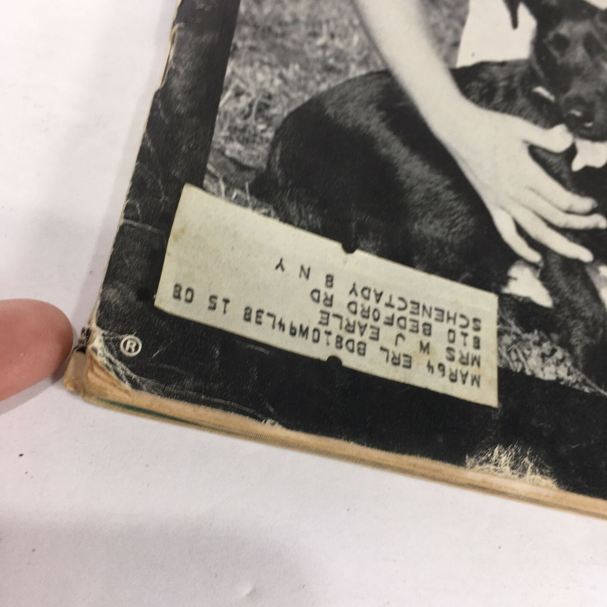Close-up of the corner of VTG Life Magazine: April 26 1963 - Jackie Kennedy On Her 10th Birthday, displaying a label and details of the magazine's condition.