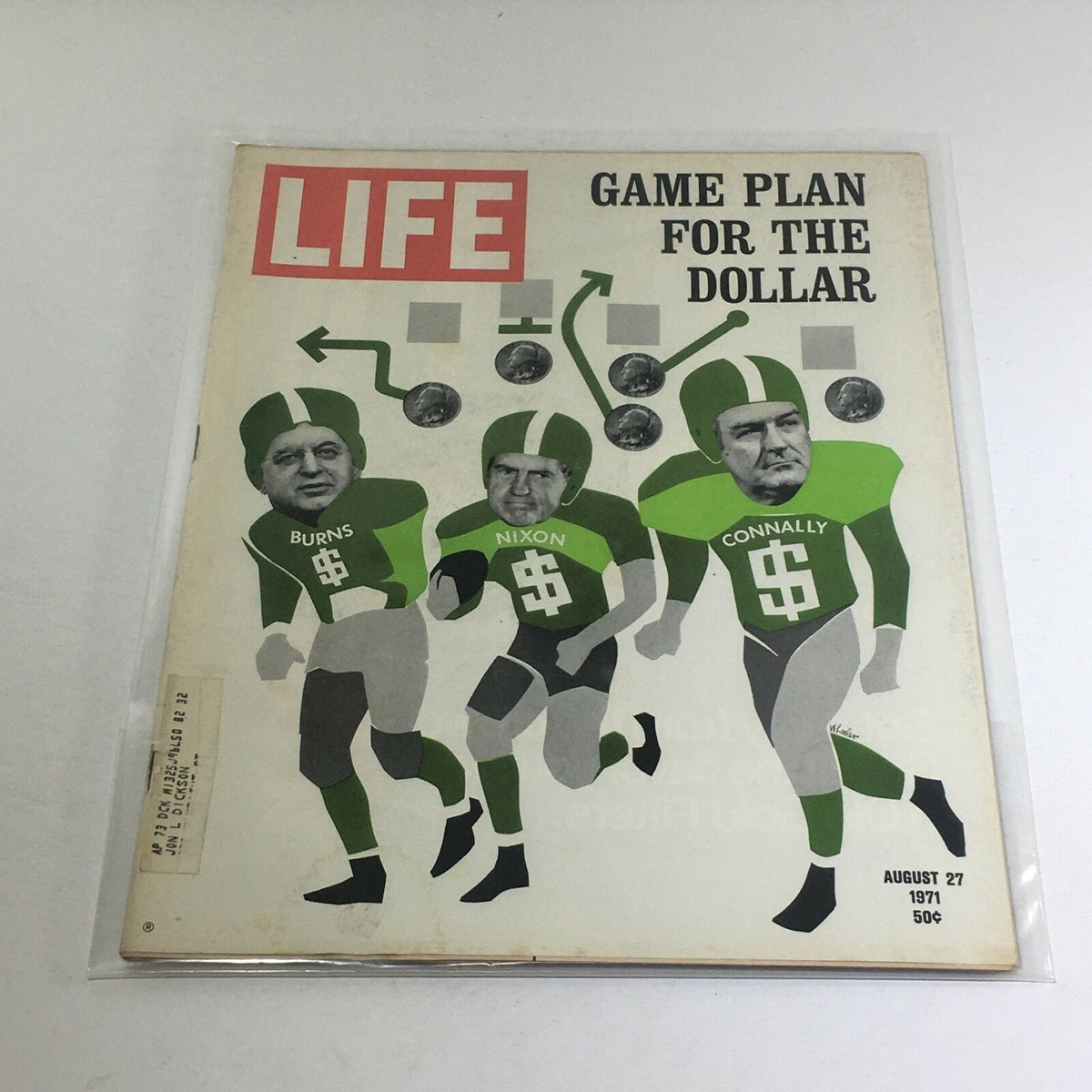 VTG Life Magazine August 27 1971 cover featuring an illustration entitled 'Game Plan For The Dollar' with political figures Burns, Nixon, and Connally dressed in football uniforms, representing economic strategies of the era.