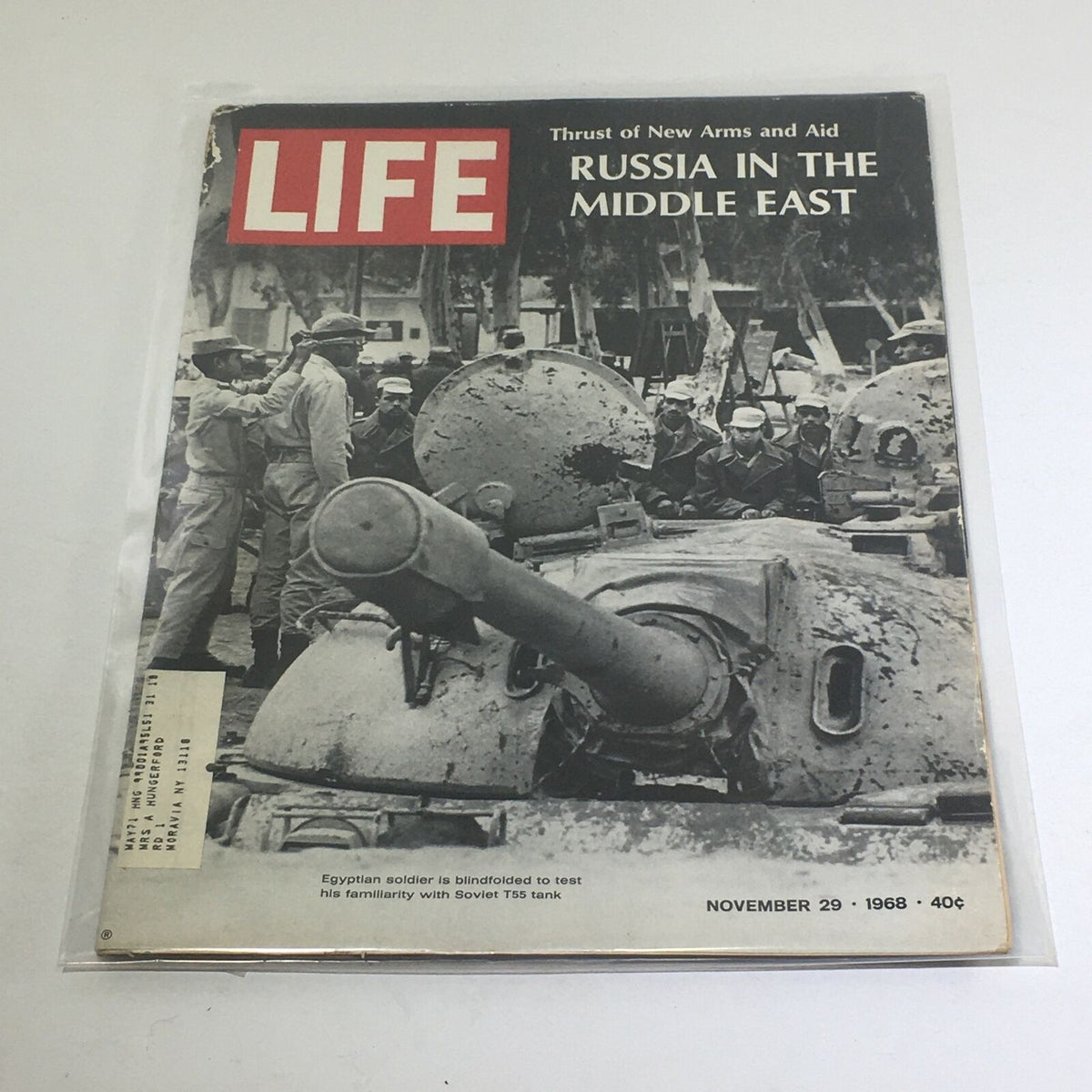 Cover of VTG Life Magazine: November 29 1968 featuring Soviet T55 Tank and the topic of Russia in the Middle East, highlighting an Egyptian soldier testing his knowledge on the tank.