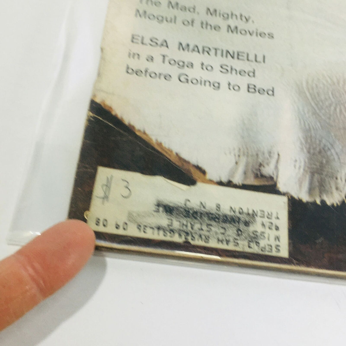 Back cover detail of VTG Life Magazine: July 27, 1962 highlighting price and features including 'Elsa Martinelli in a Toga to Shed before Going to Bed'.