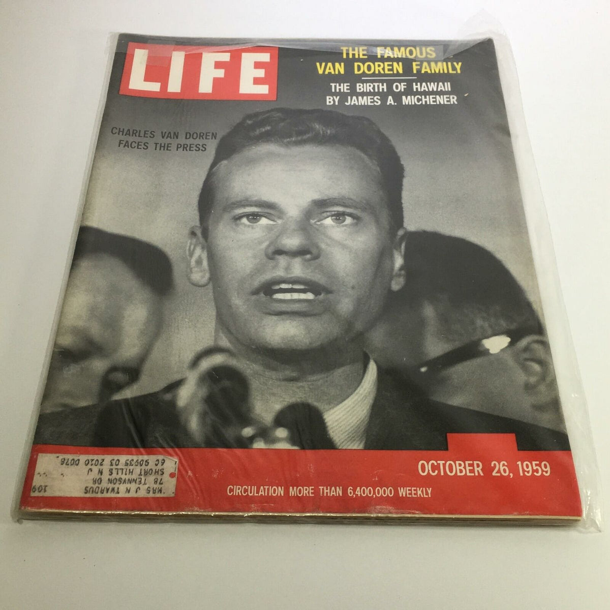 VTG Life Magazine from October 26, 1959 featuring Charles Van Doren on the cover, highlighting his confrontation with the press during a significant period in television history.