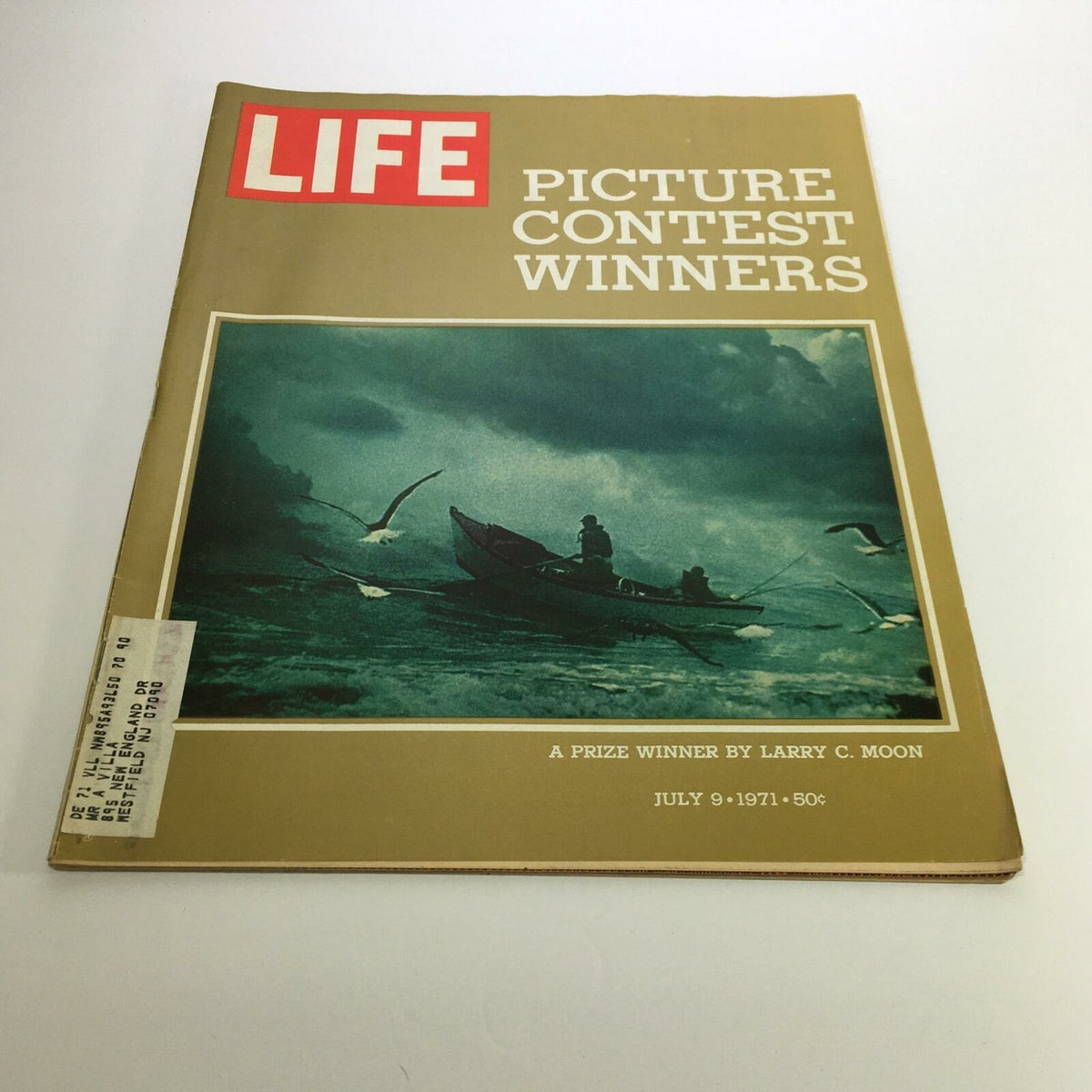 Life Magazine cover from July 9, 1971, featuring 'A Prize Winner' by Larry M. Celebrating Picture Contest Winners with a stunning photograph of fishermen in a boat amidst a scenic backdrop.