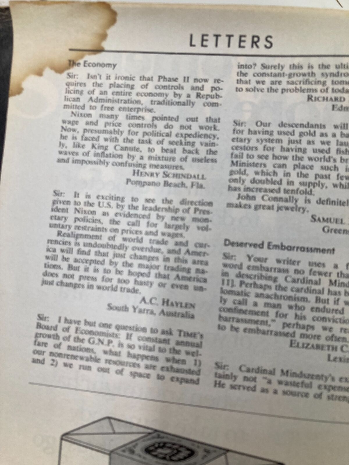 Page from VTG Time Magazine dated November 1, 1971 featuring letters to the editor discussing economic policies and political matters.