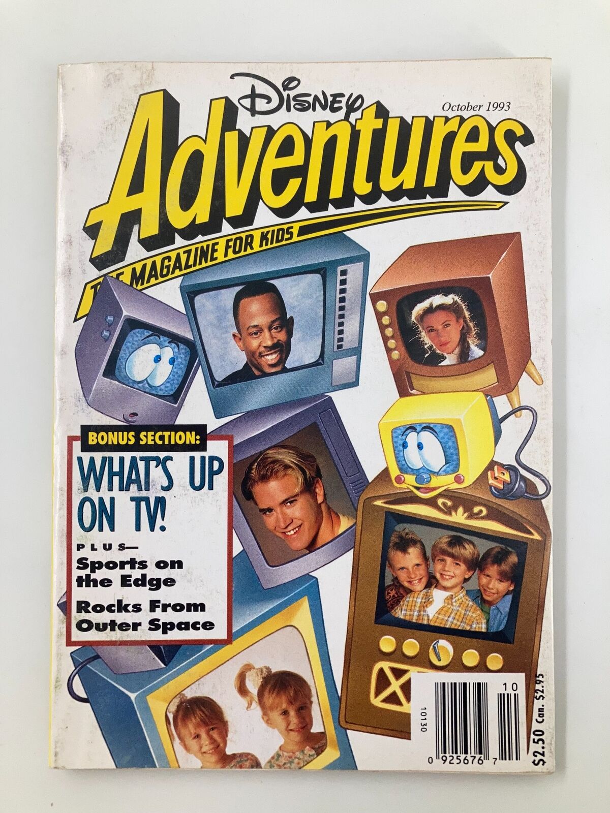 Cover of Disney Adventures Magazine October 1993 featuring Martin Lawrence and the Olsen Twins, highlighting TV and entertainment themes.