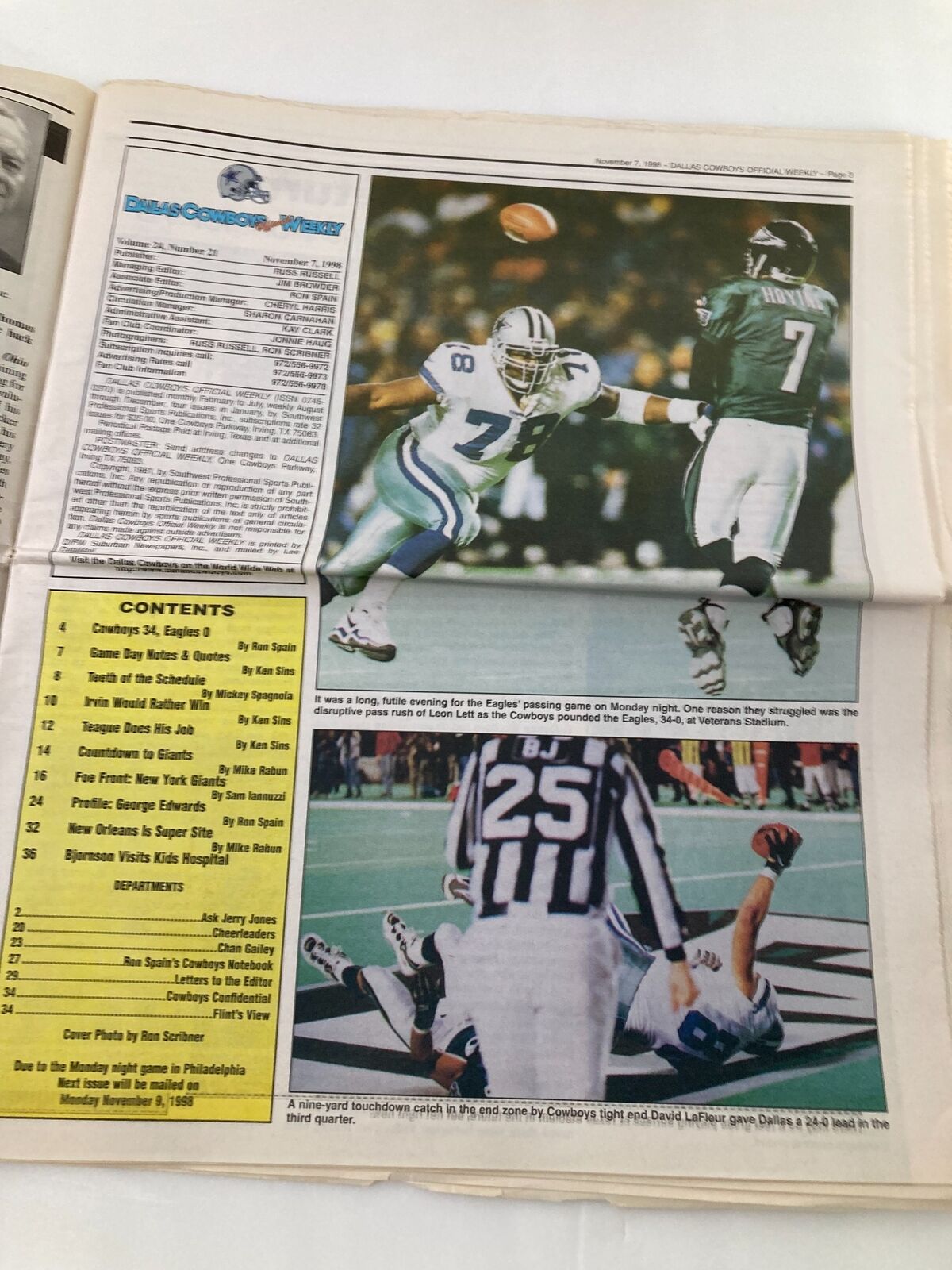 Inside page of the Dallas Cowboys Weekly Newspaper from November 7, 1998, detailing the game's highlights and key player statistics with a focus on the Cowboys' performance.