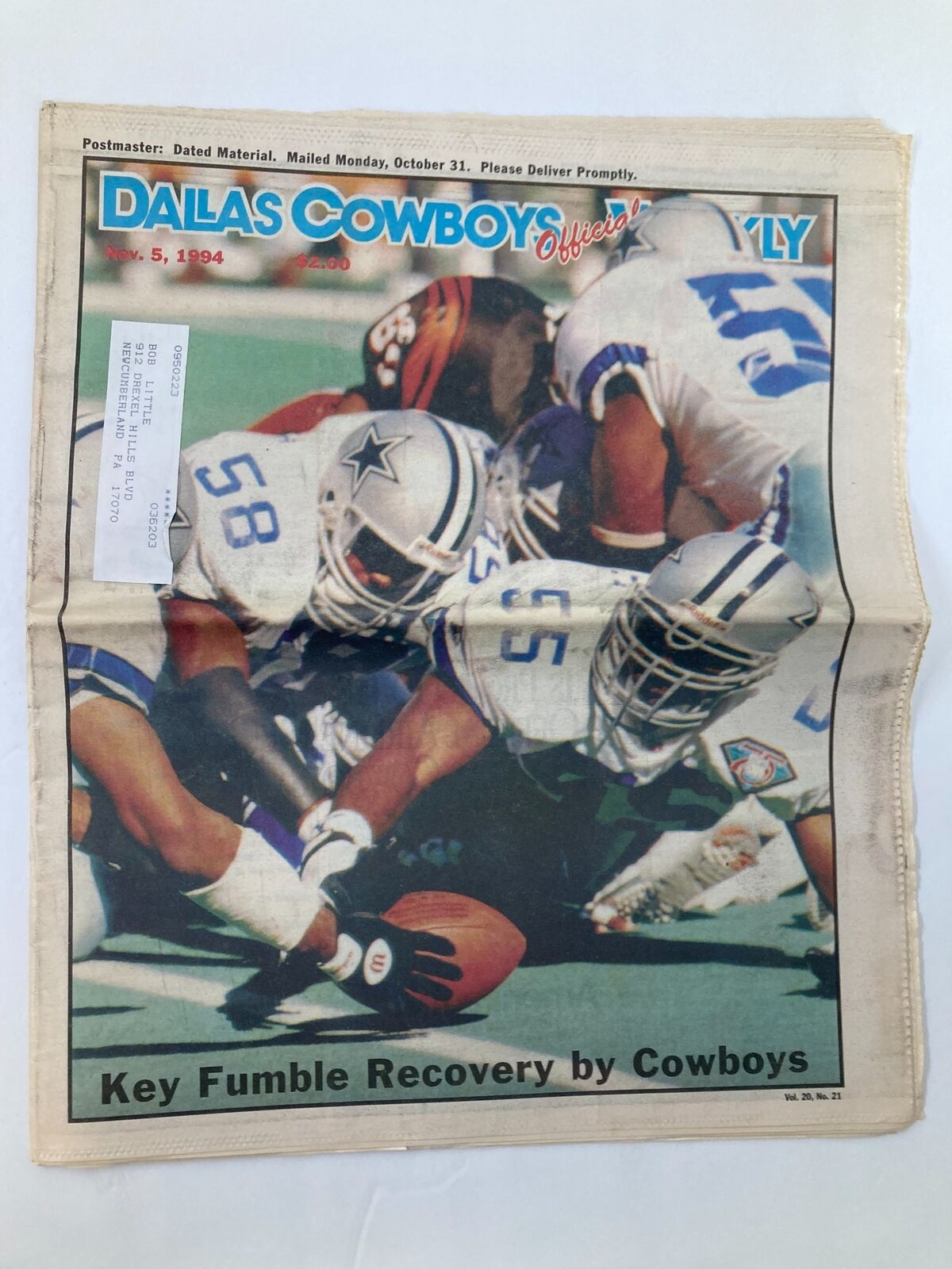 Dallas Cowboys Weekly Newspaper November 5, 1994, Vol 20 #21 featuring coverage of a game against the Cincinnati Bengals, showcasing a key fumble recovery by the Cowboys.