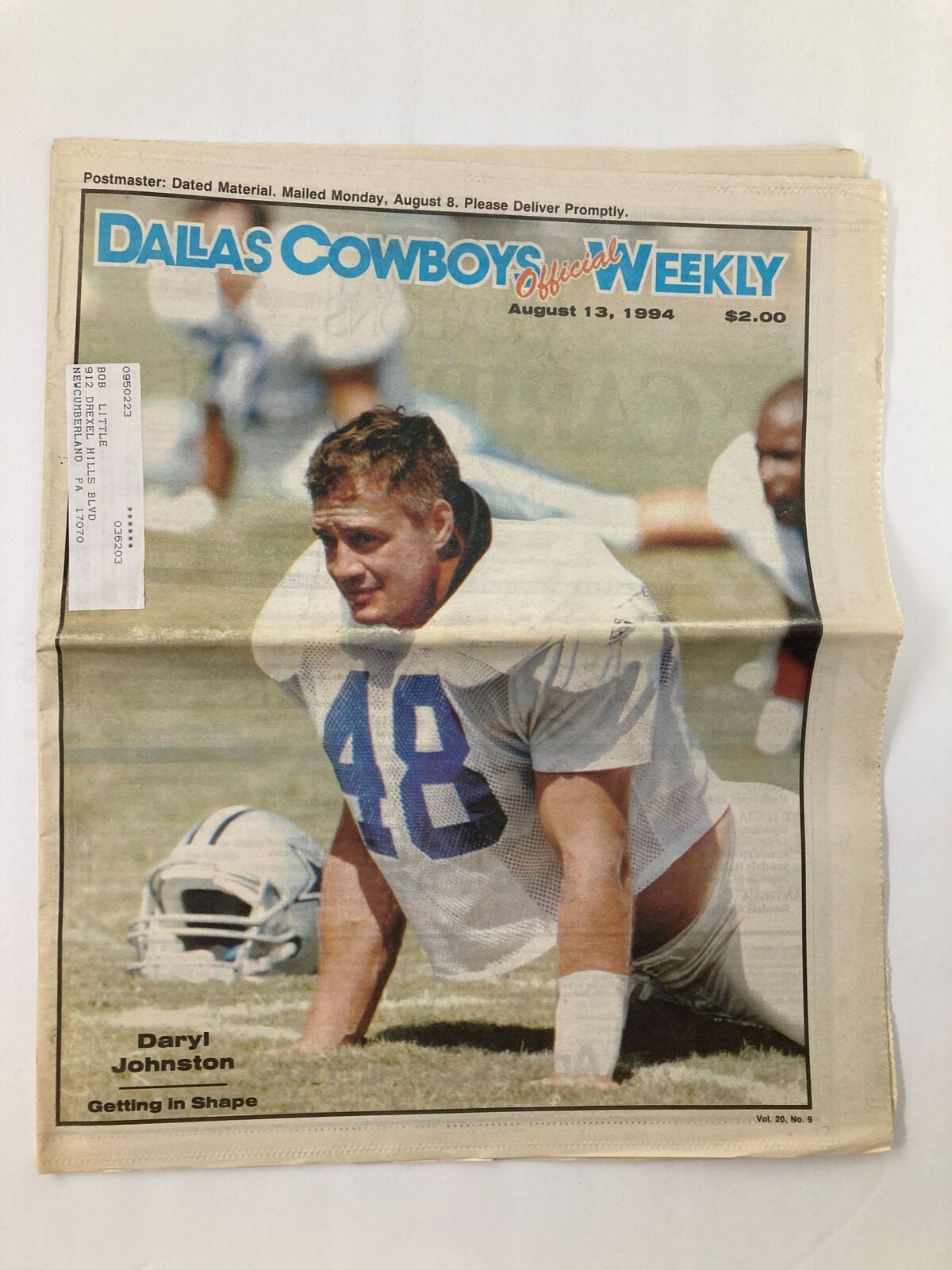 Dallas Cowboys Weekly Newspaper August 13 1994 Vol 20 #9 featuring Daryl Johnston on the cover, depicting him in practice gear, showcasing his training routine.